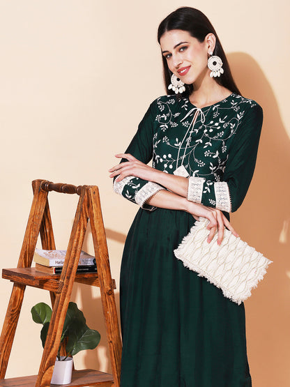 Solid Resham Embroidered Empire Kurta With Pants - Green