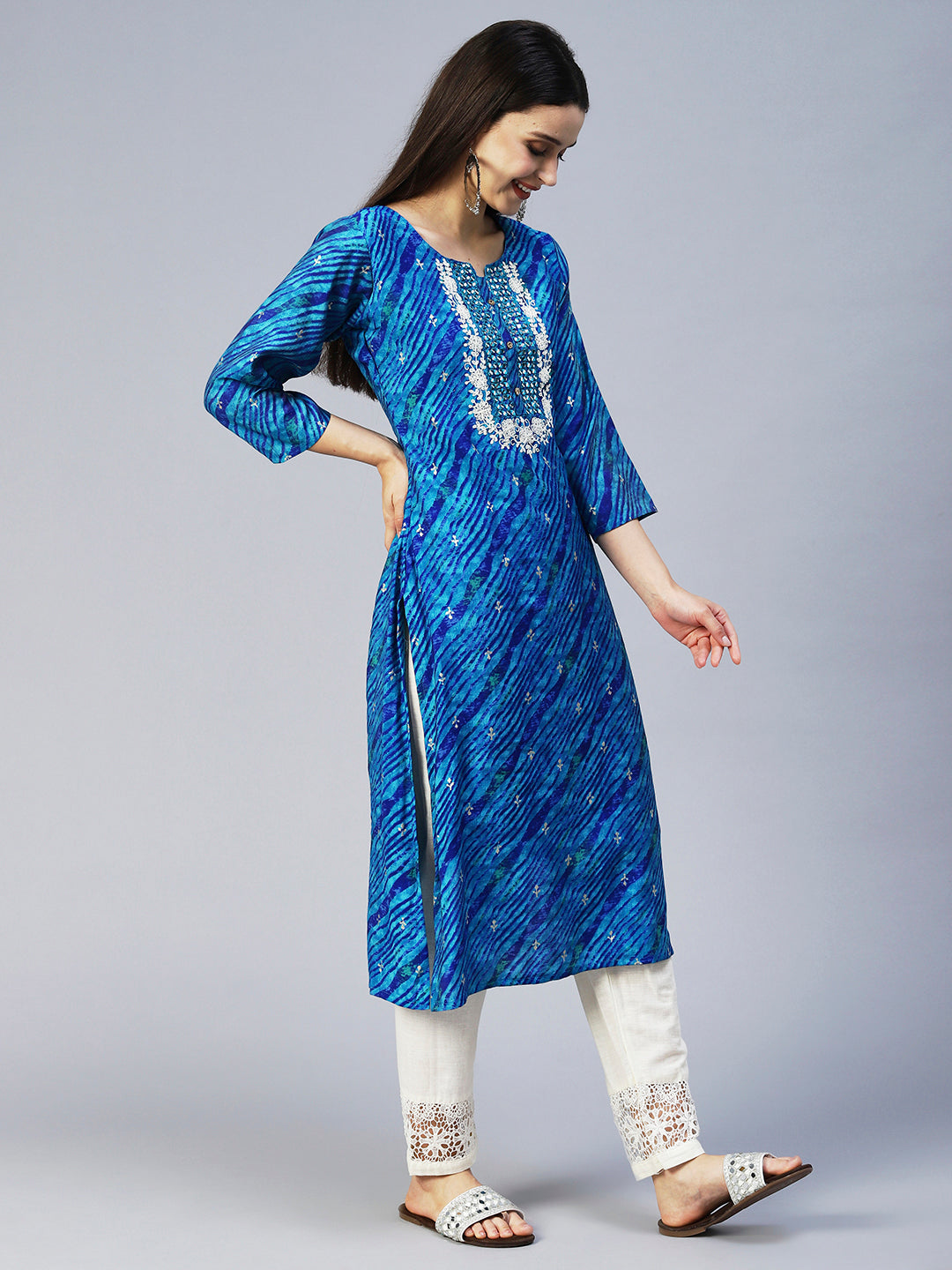 Leheriya Printed & Embroidered Straight Fit Kurta - Blue