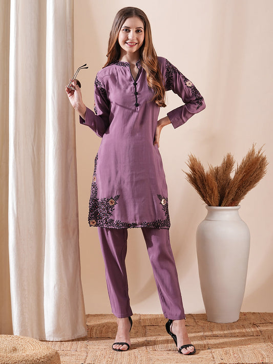 Solid Resham & Faux Leather Applique Embroidered Kurta with Pants Co-ord Set - Purple