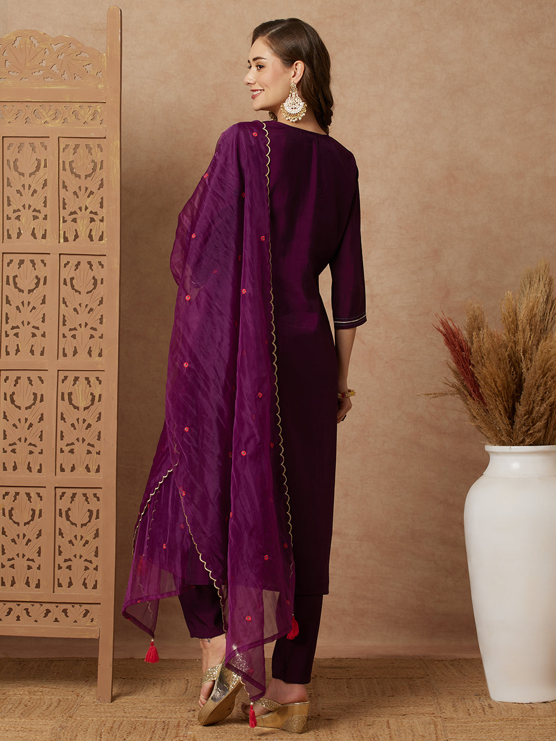 Solid Thread Embroidered Straight Fit Kurta with Pant & Dupatta - Purple