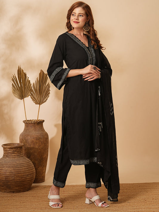 Solid Ethnic Printed & Embroidered Straight Kurta with Pant & Dupatta - Black