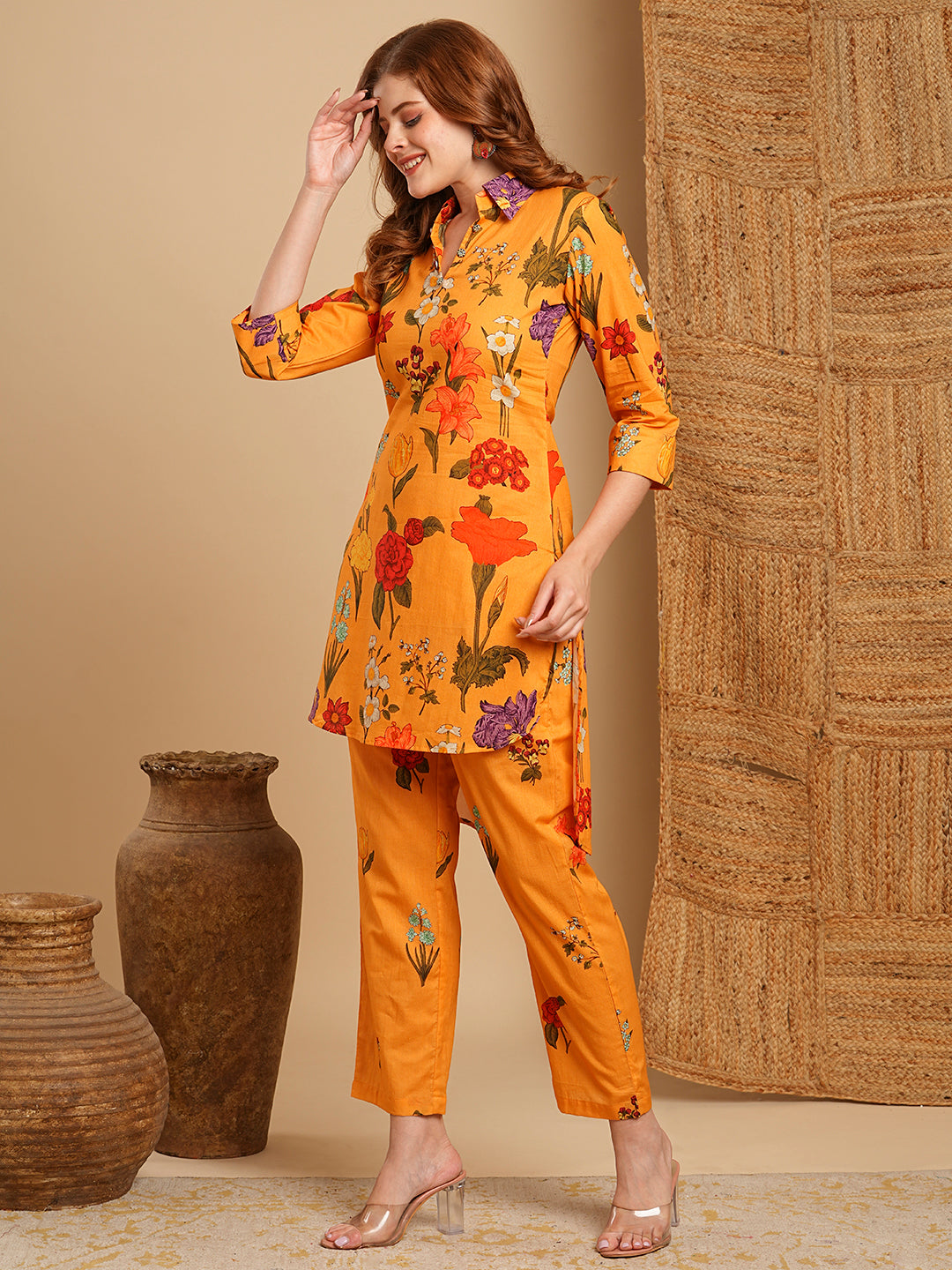 Floral Printed Straight Fit Kurta with Pant - Yellow