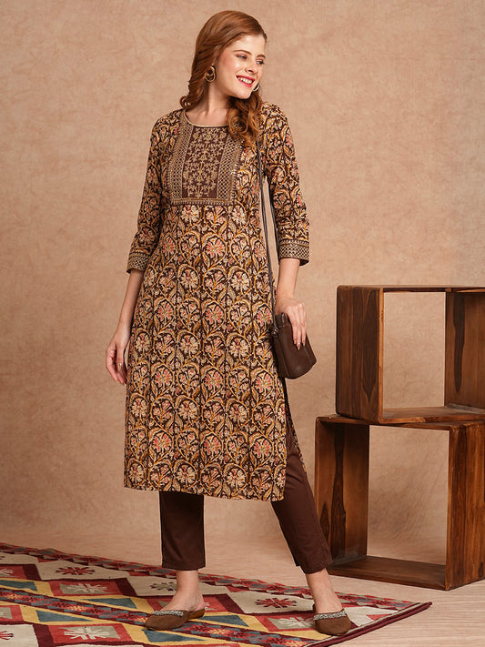 Ethnic Printed & Embroidered Straight Fit Kurta with Pant - Brown