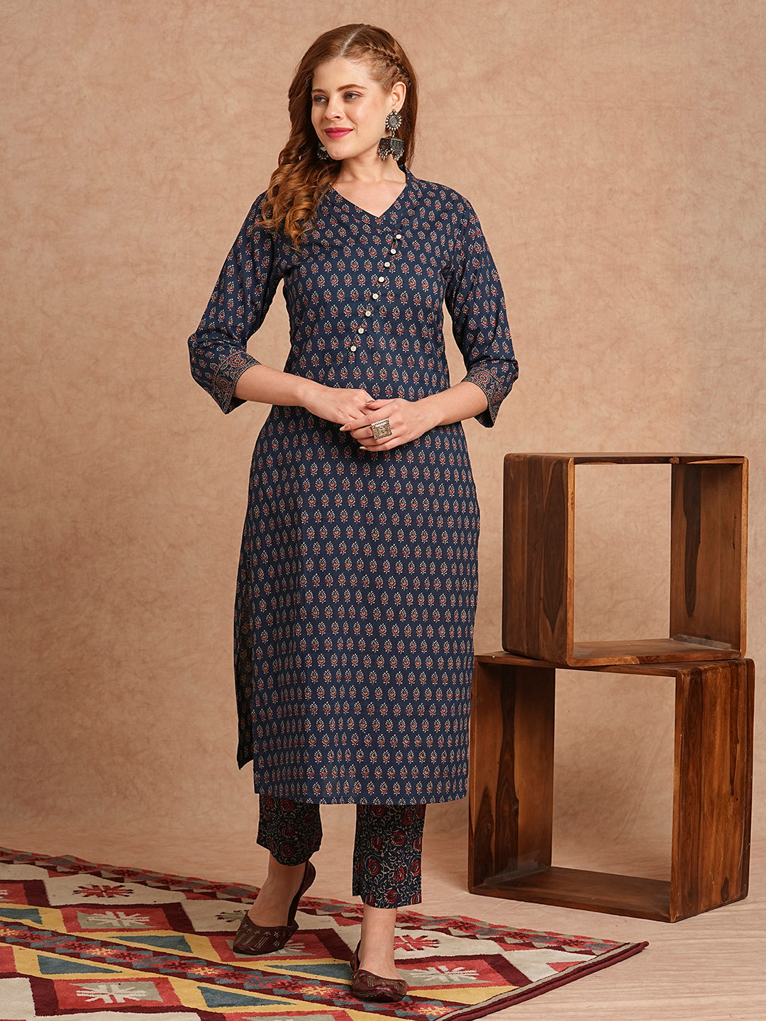 Ethnic Printed Straight Fit Kurta with Pant - Blue