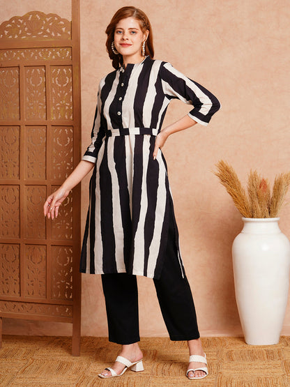 Solid Black & White Striped Straight Kurta with Pant - Black