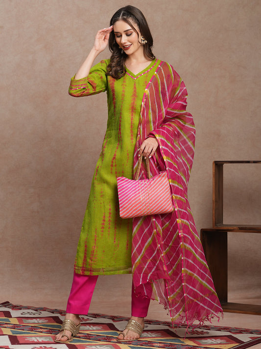 Shibori Dyed Straight Fit Kurta with Pant and Leheriya Dupatta - Green