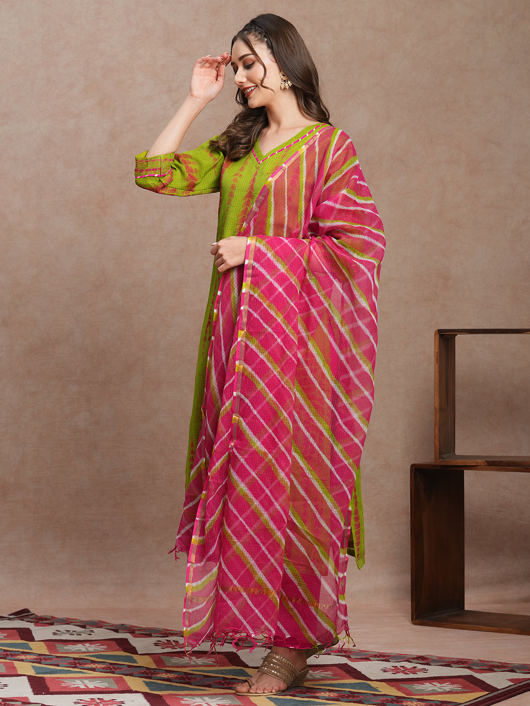 Shibori Dyed Straight Fit Kurta with Pant and Leheriya Dupatta - Green