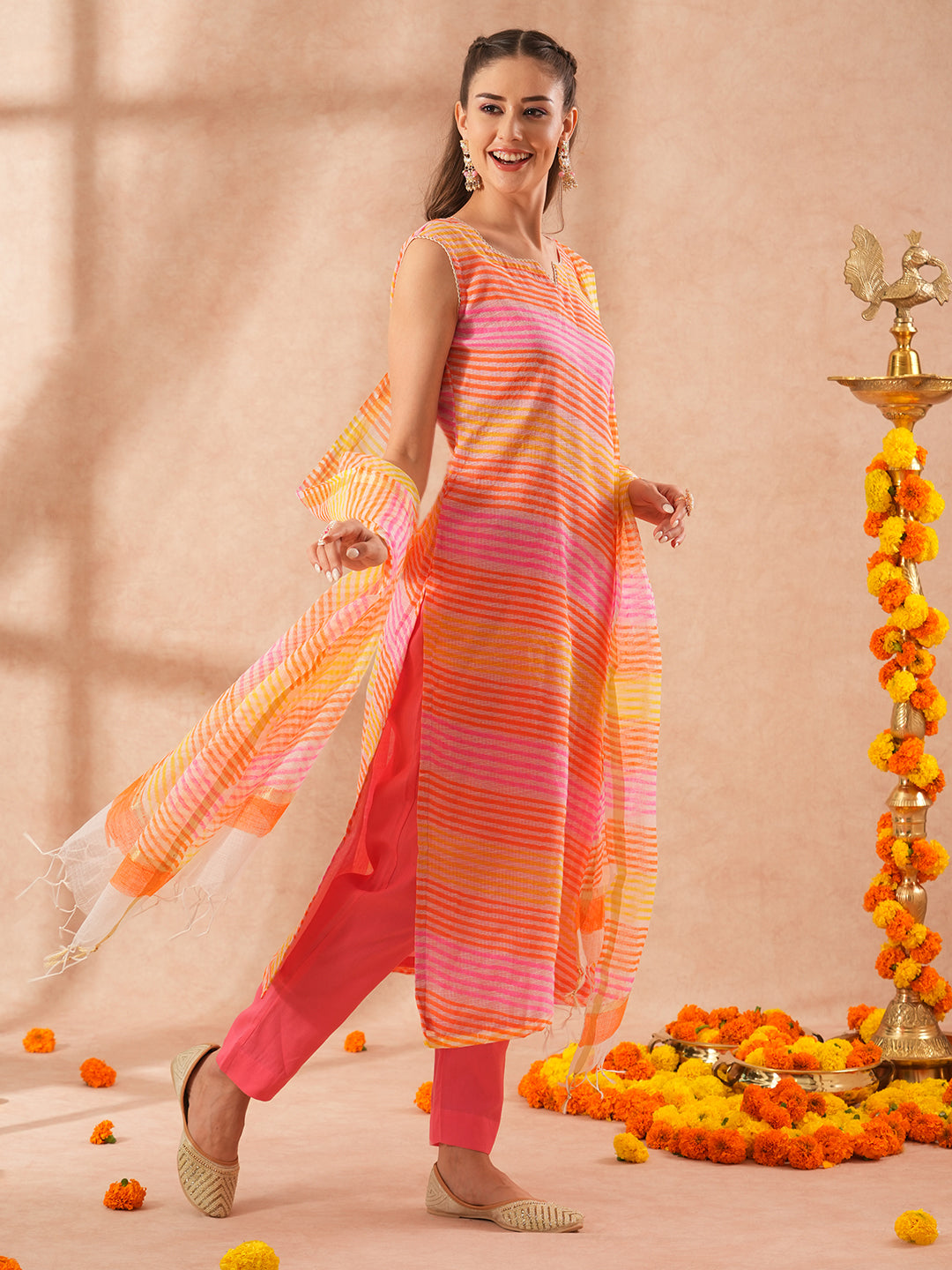 Leheriya Printed Straight Fit Kurta with Pant & Dupatta - Multi