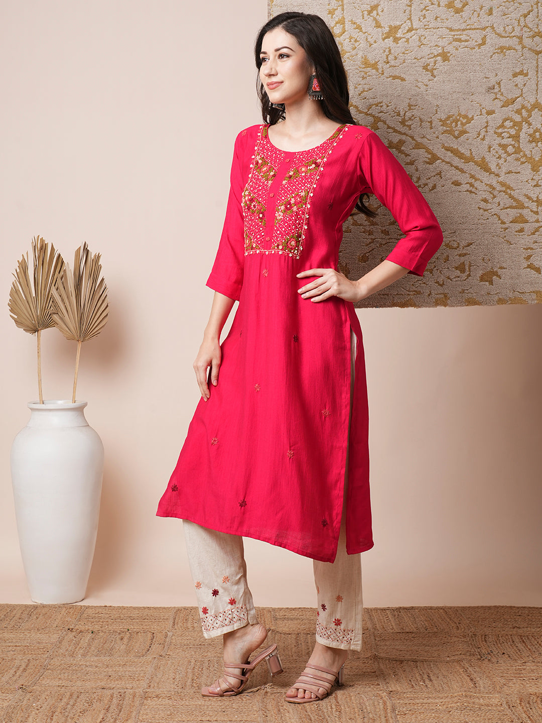 Solid Floral Hand Embroidered Straight Fit Kurta with Pant - Pink