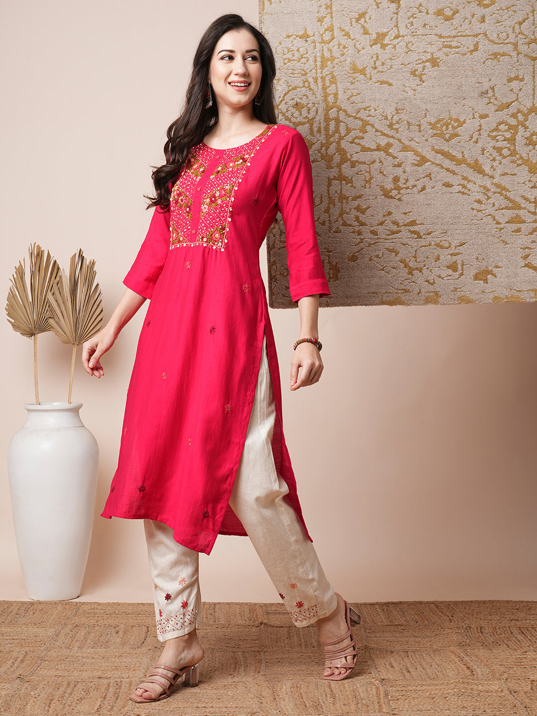 Solid Floral Hand Embroidered Straight Fit Kurta with Pant - Pink