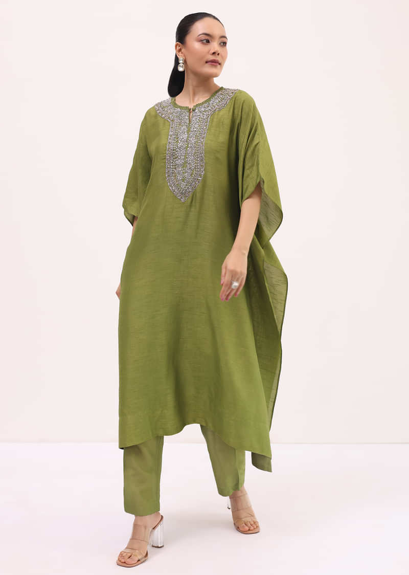 Green Embroidered Kaftaan Kurta Pant Set